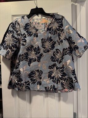 Umgee Paisley Floral Top in Light Blue, Navy, Pink and Gold